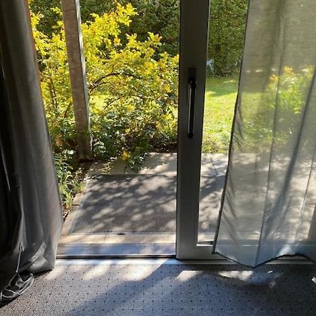 Ruhiges Apartment Mit Terrasse Hanover Exterior photo